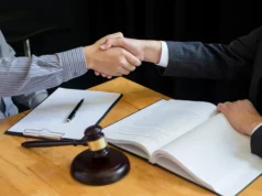 Résolution du Contrat aux Torts Partagés : Analyse Jurisprudentielle Résolution de Contrat